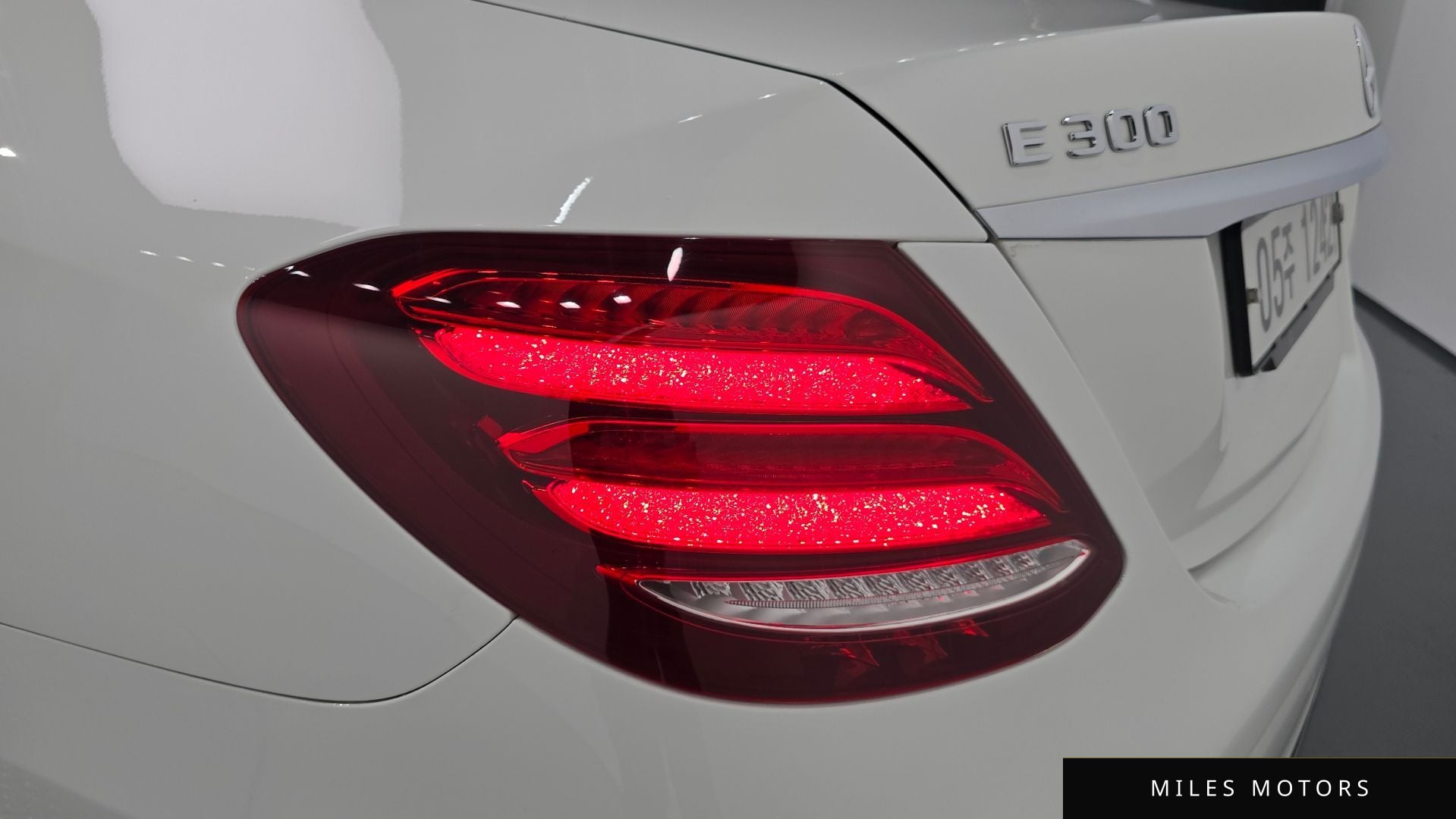 Mercedes-Benz E-Class W213 2017 — миниатюра 9