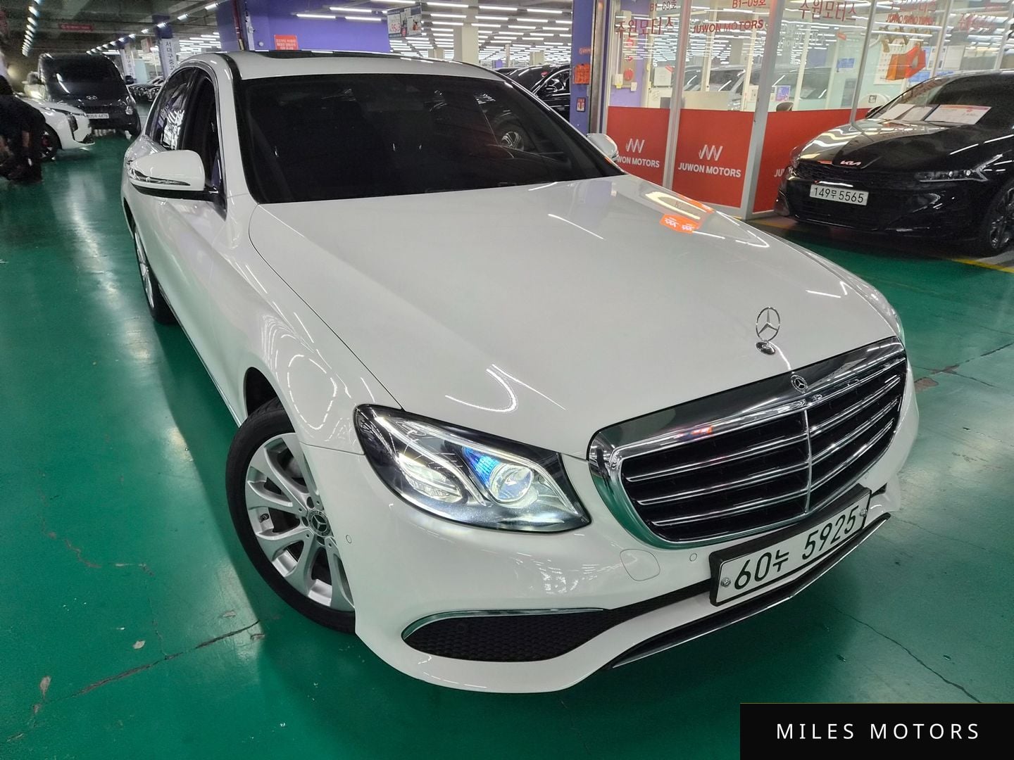 Mercedes-Benz E-Class W213 2019 — миниатюра 2