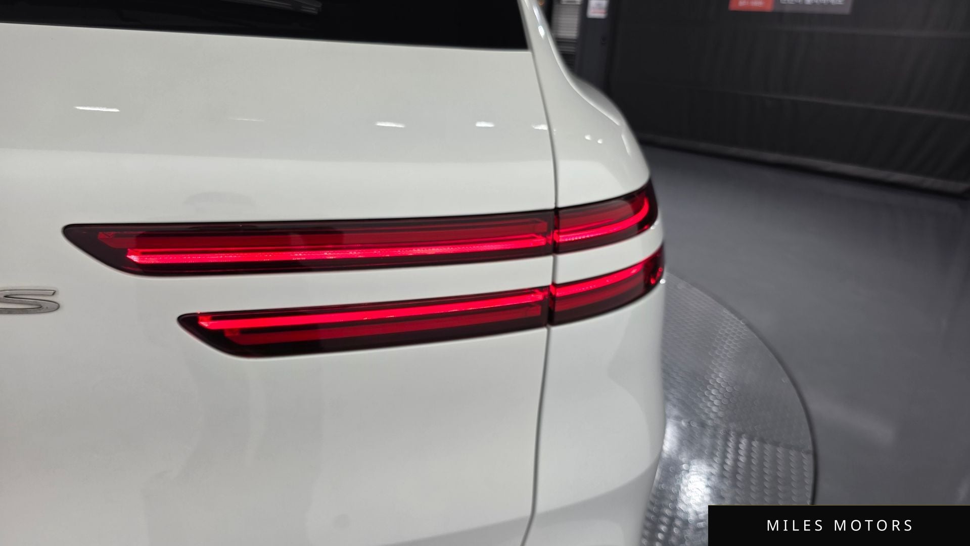 Genesis GV70 2022 — миниатюра 8