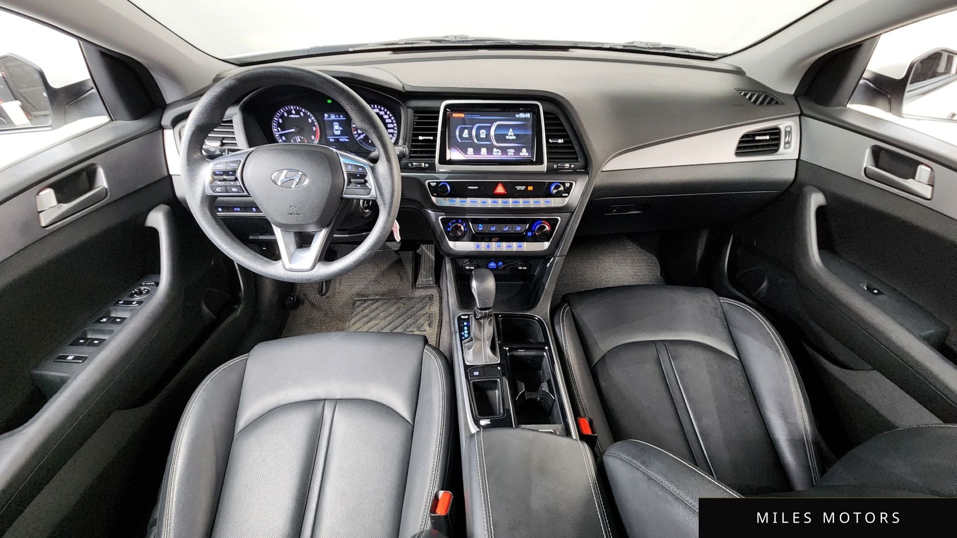 Hyundai Sonata 2018 — миниатюра 10