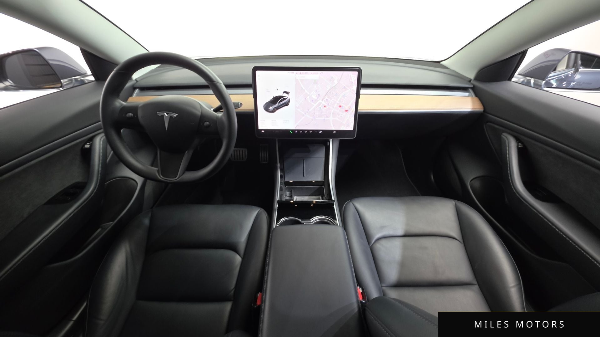 Tesla Model 3 2020 — миниатюра 7