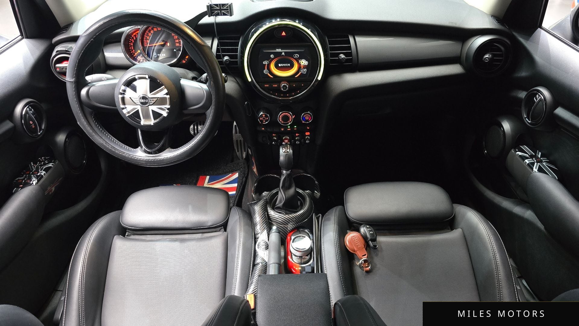 MINI Cooper 2018 — миниатюра 10