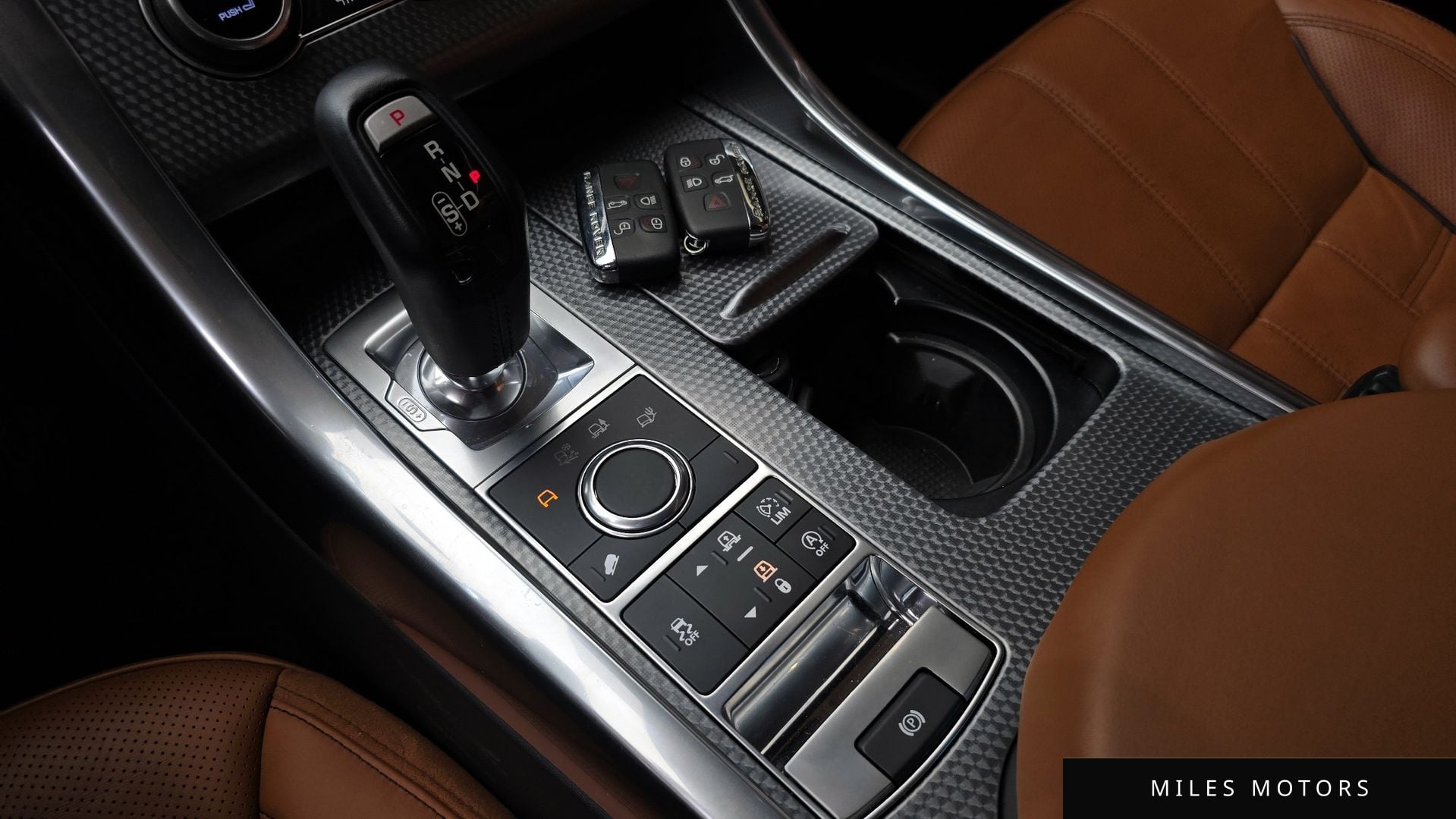 Land Rover Range Rover Sport 2017 — миниатюра 12
