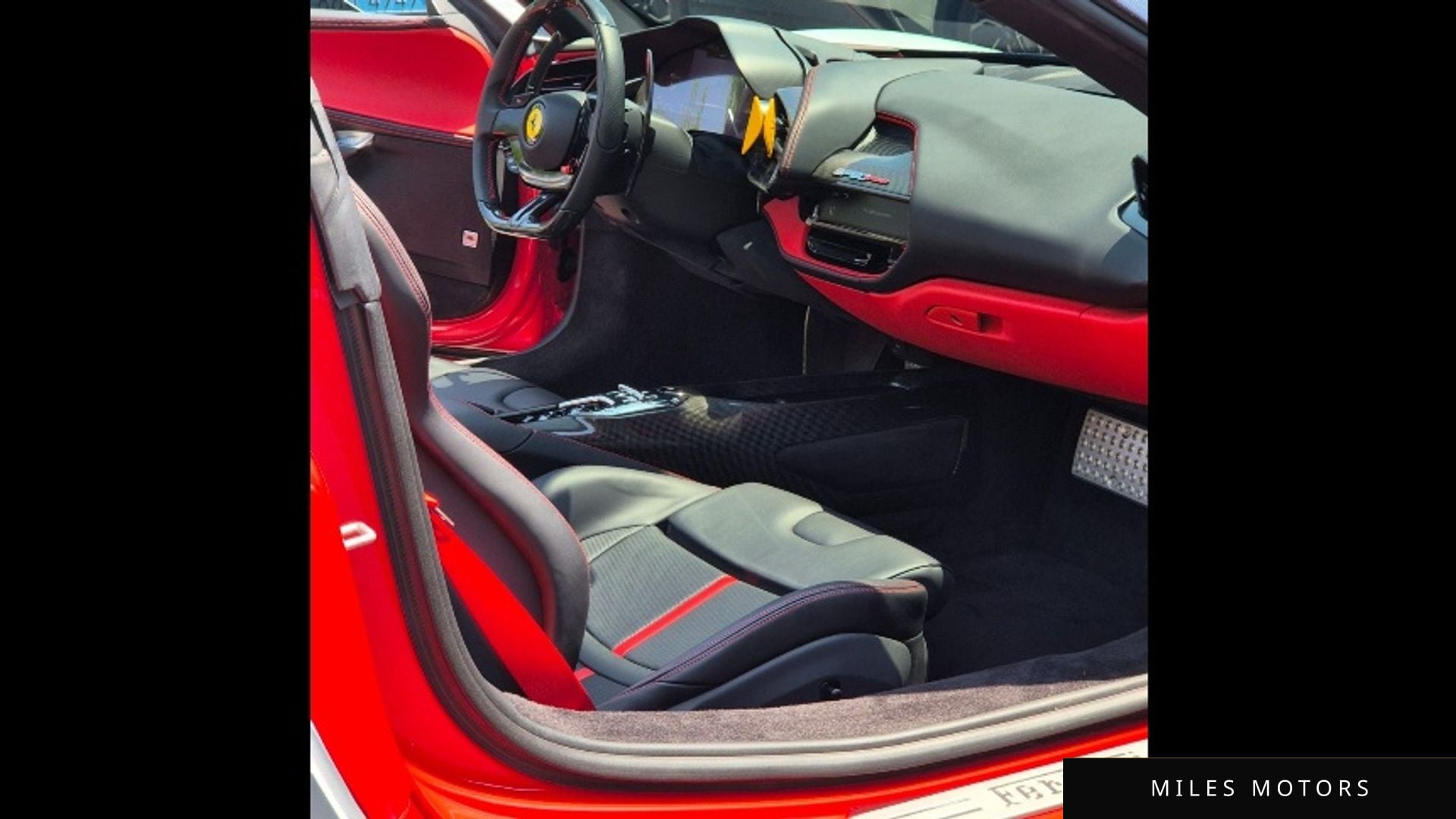 Ferrari SF90 2023 — миниатюра 11