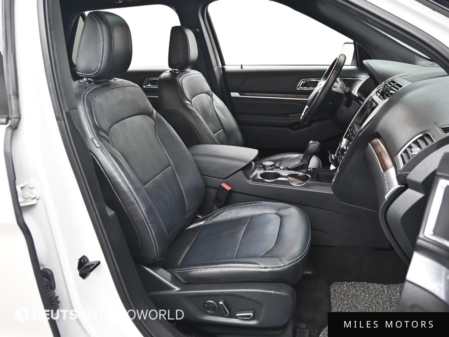 Ford Explorer 2018 — миниатюра 10
