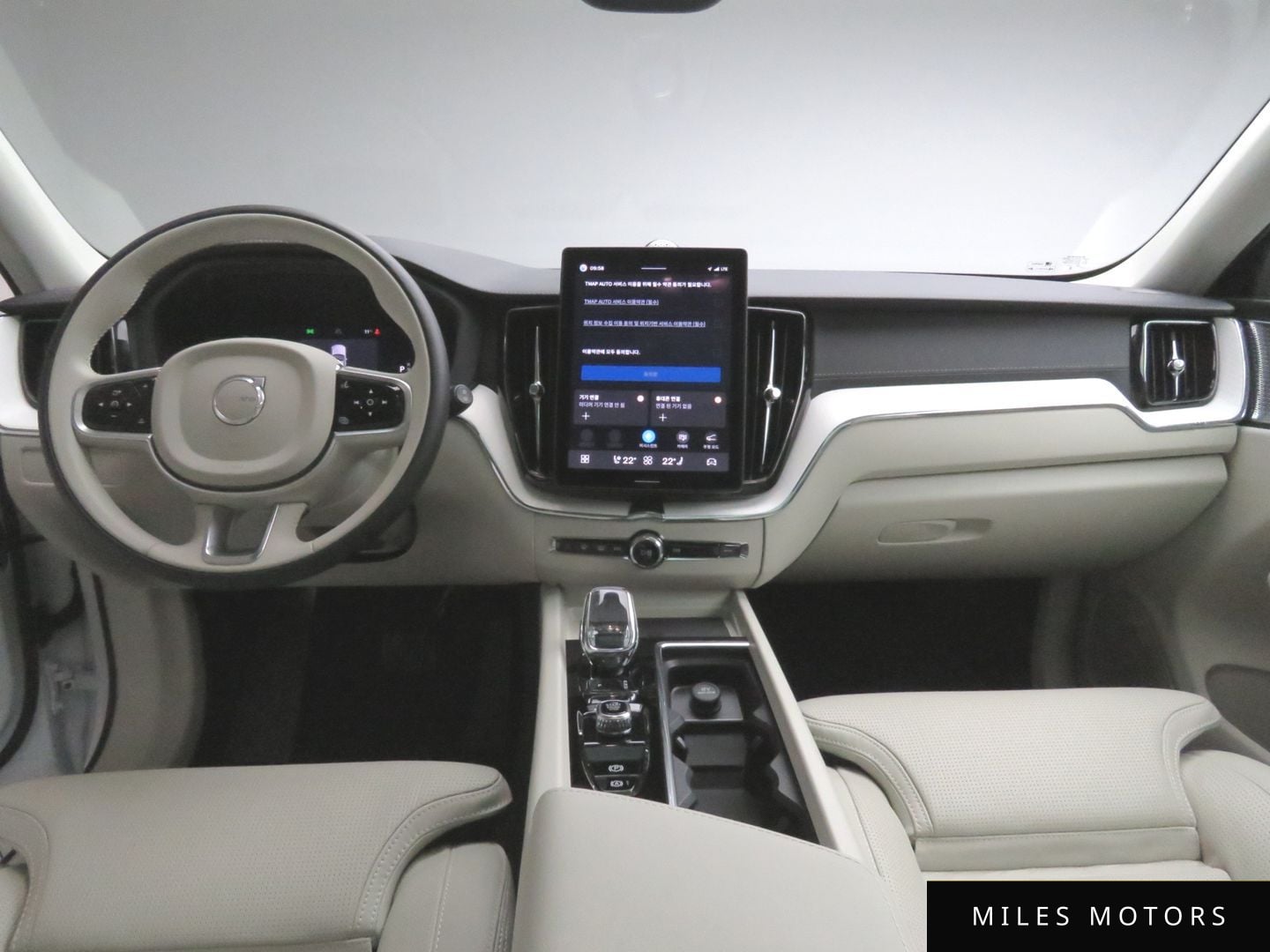 Volvo XC60 2026 — миниатюра 6