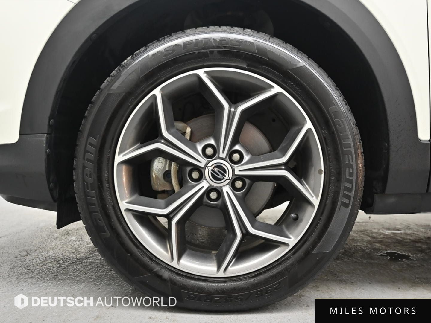 KG Mobility Beautiful Korando 2021 — миниатюра 5