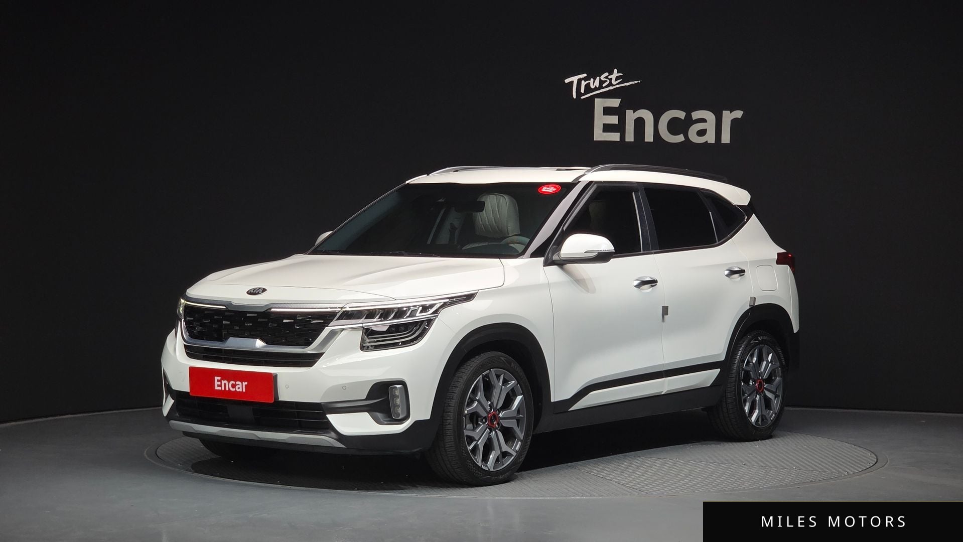 Kia Seltos 2021 — фото 1 из 12