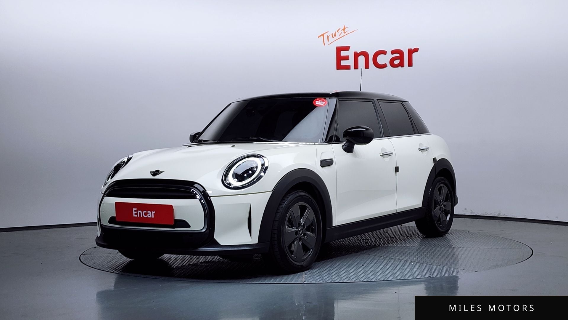 MINI Cooper 2022 — фото 1 из 12
