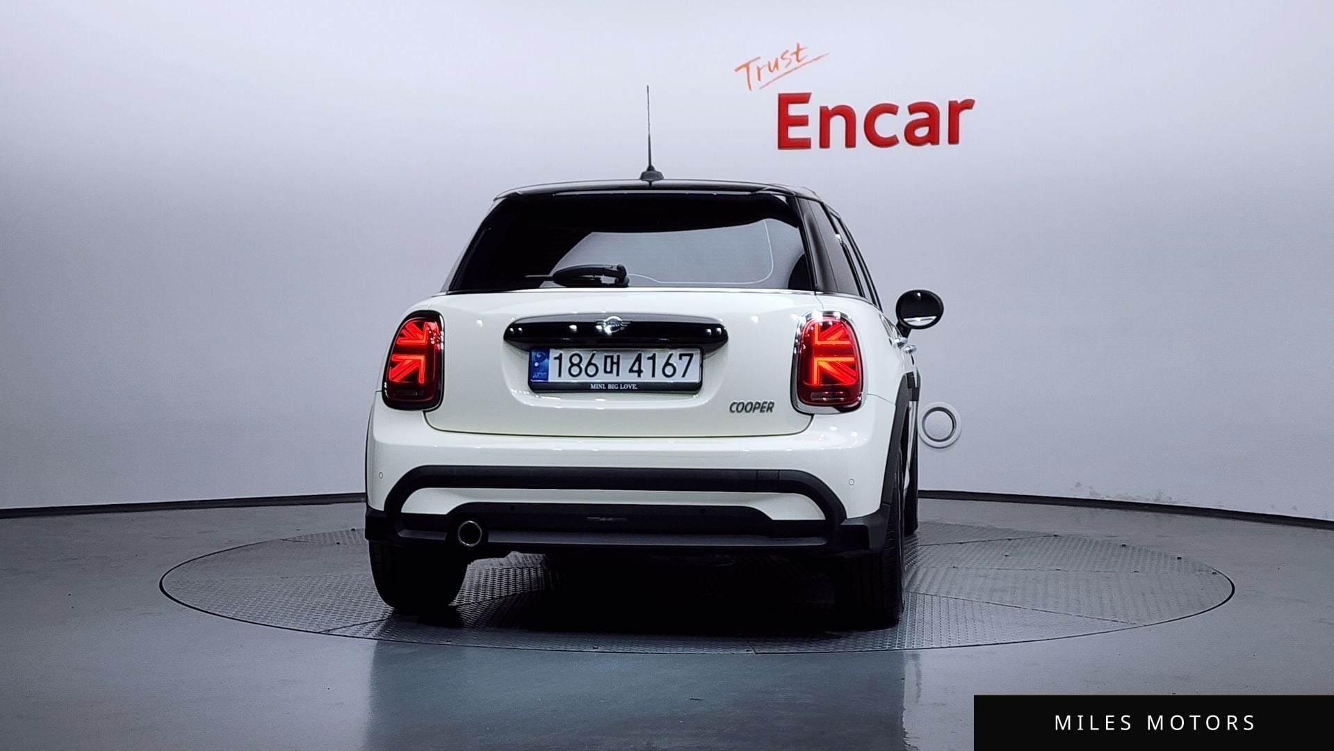 MINI Cooper 2022 — миниатюра 4