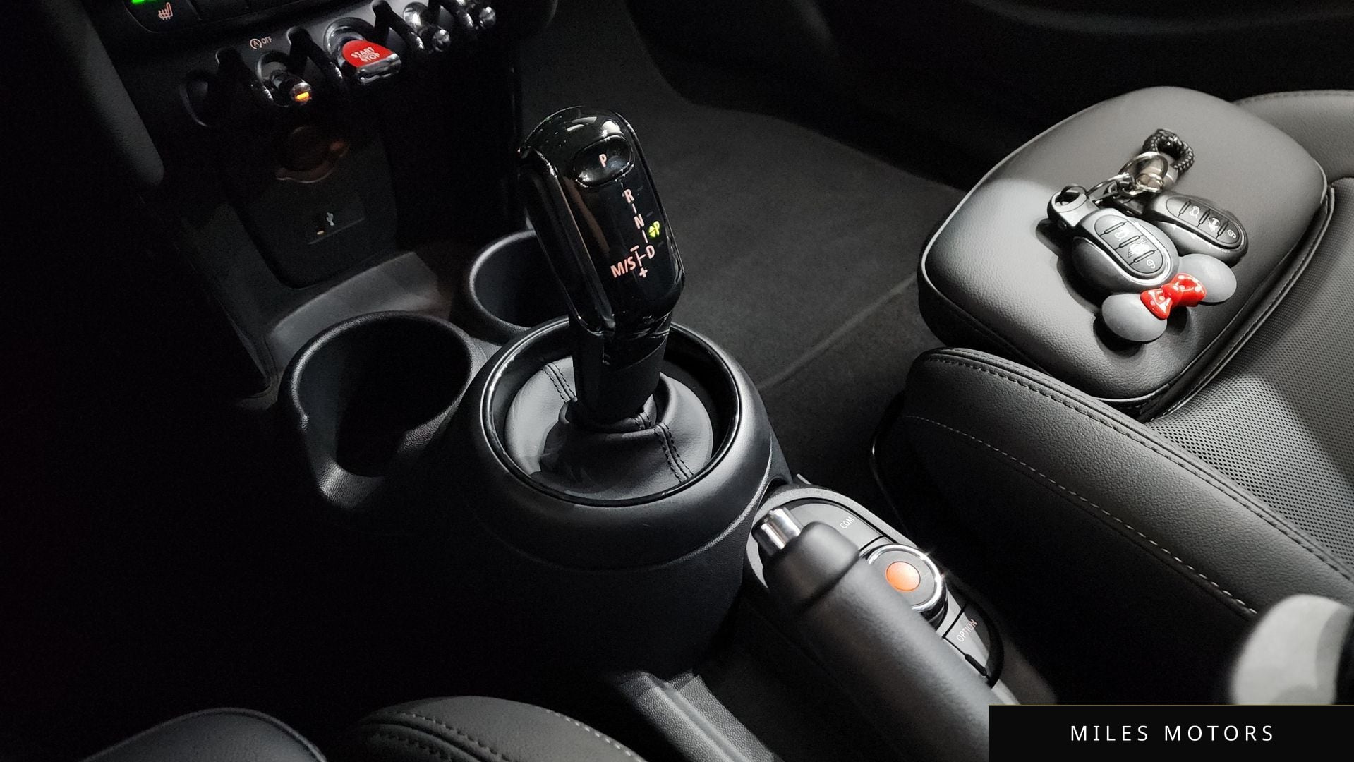 MINI Cooper 2022 — миниатюра 12