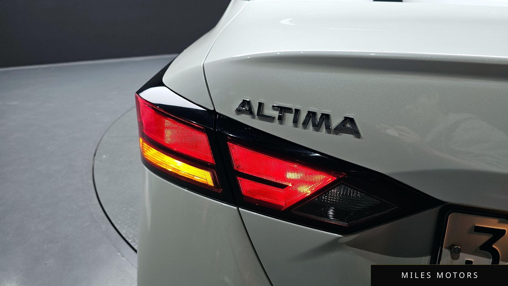Nissan Altima 2019 — миниатюра 9