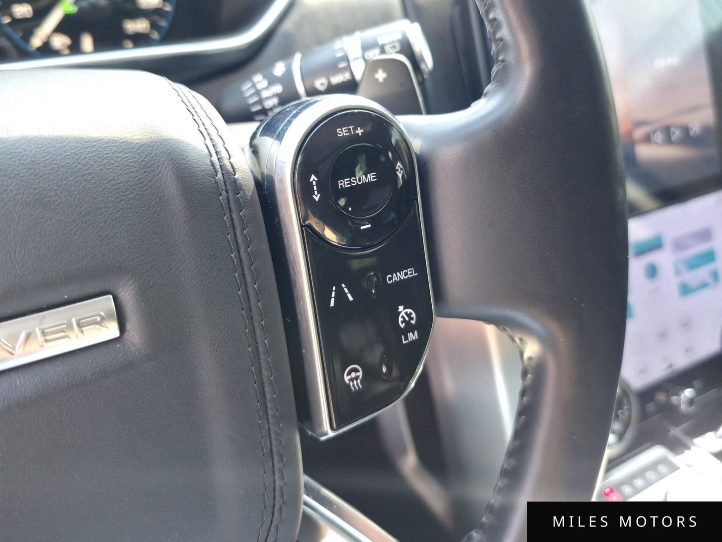 Land Rover Range Rover 2013 — миниатюра 11