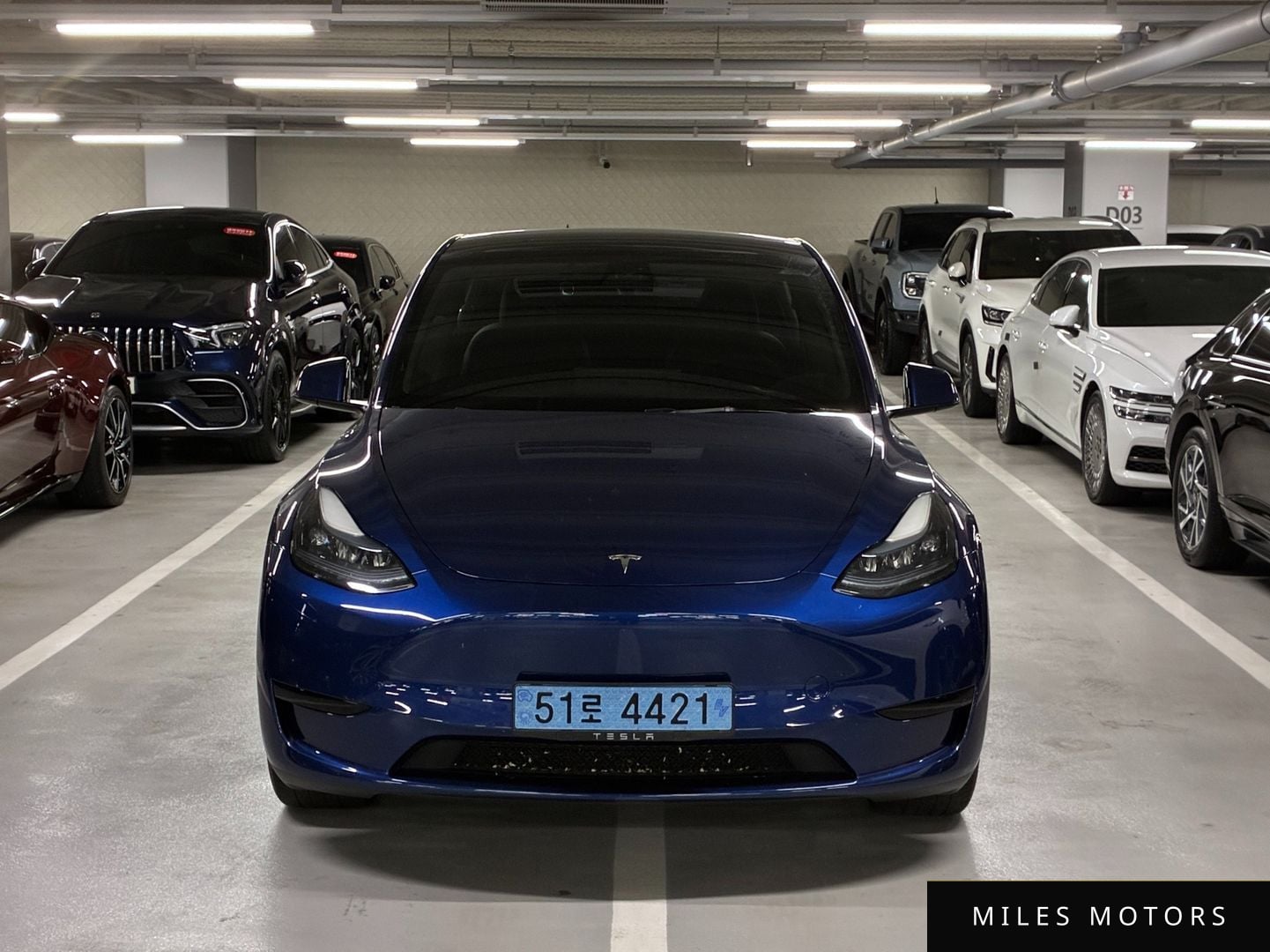 Tesla Model Y 2023 — миниатюра 2