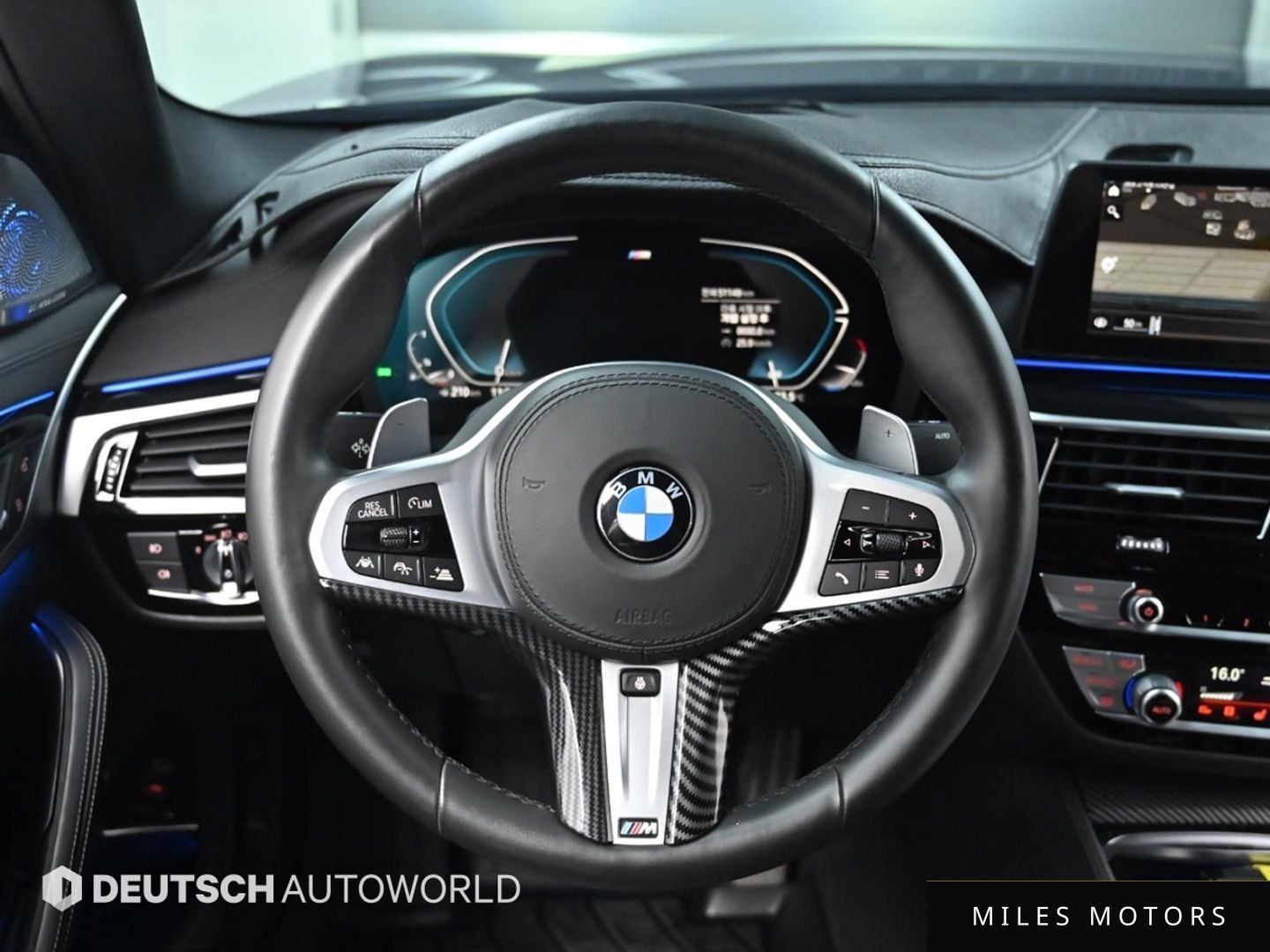 BMW 5 Series (G30) 2020 — миниатюра 7