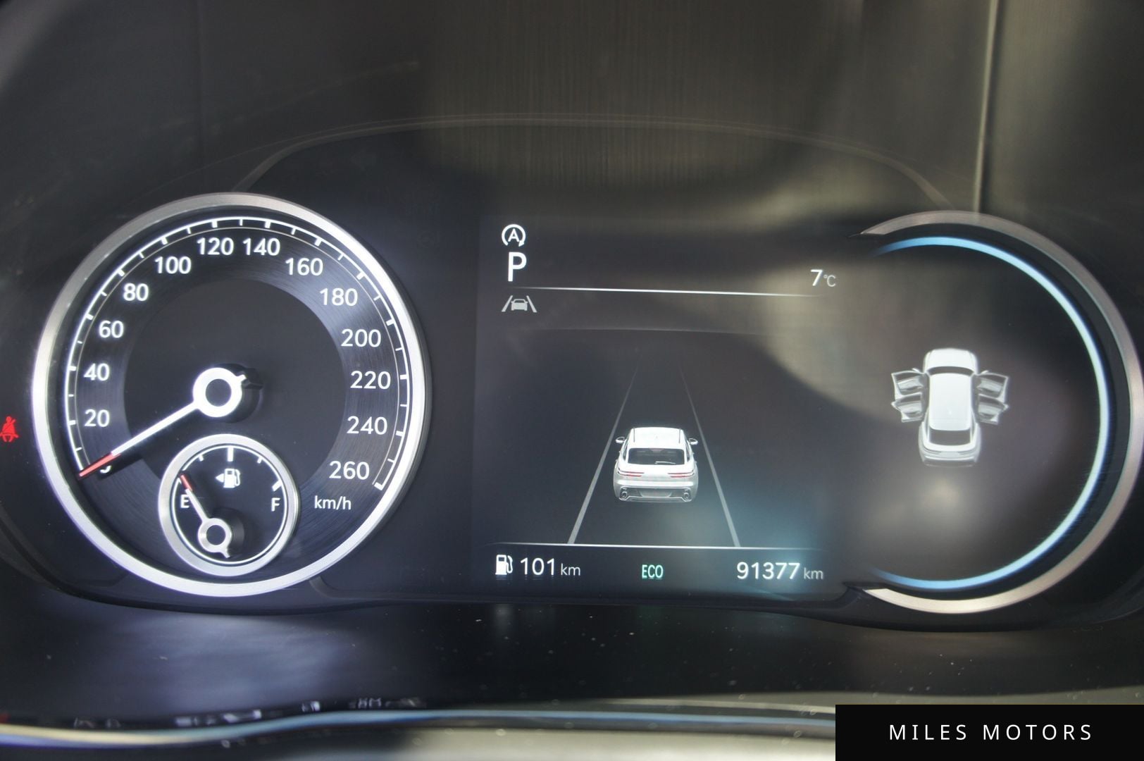 Genesis GV70 2021 — миниатюра 8