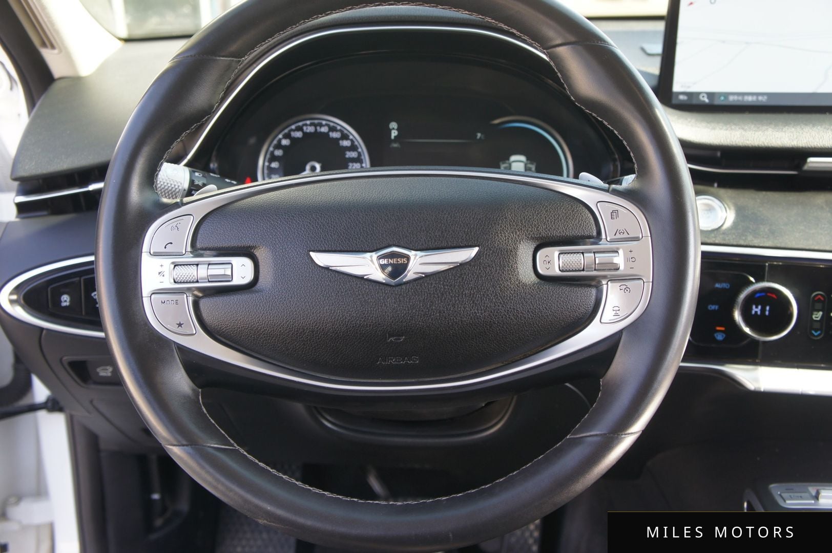 Genesis GV70 2021 — миниатюра 9