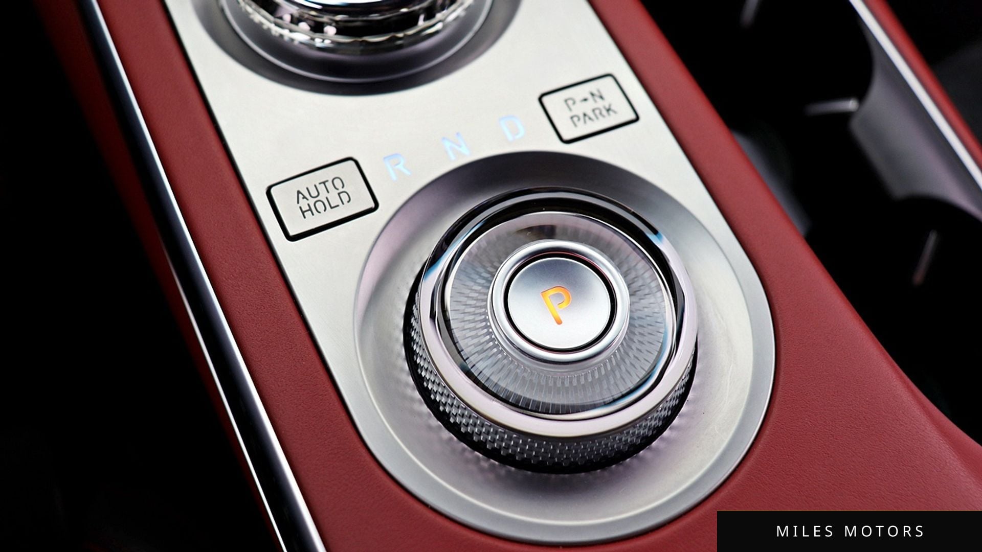 Genesis GV70 2022 — миниатюра 9