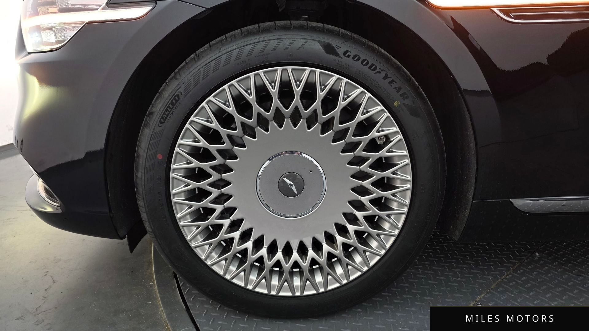 Genesis G90 2021 — миниатюра 5