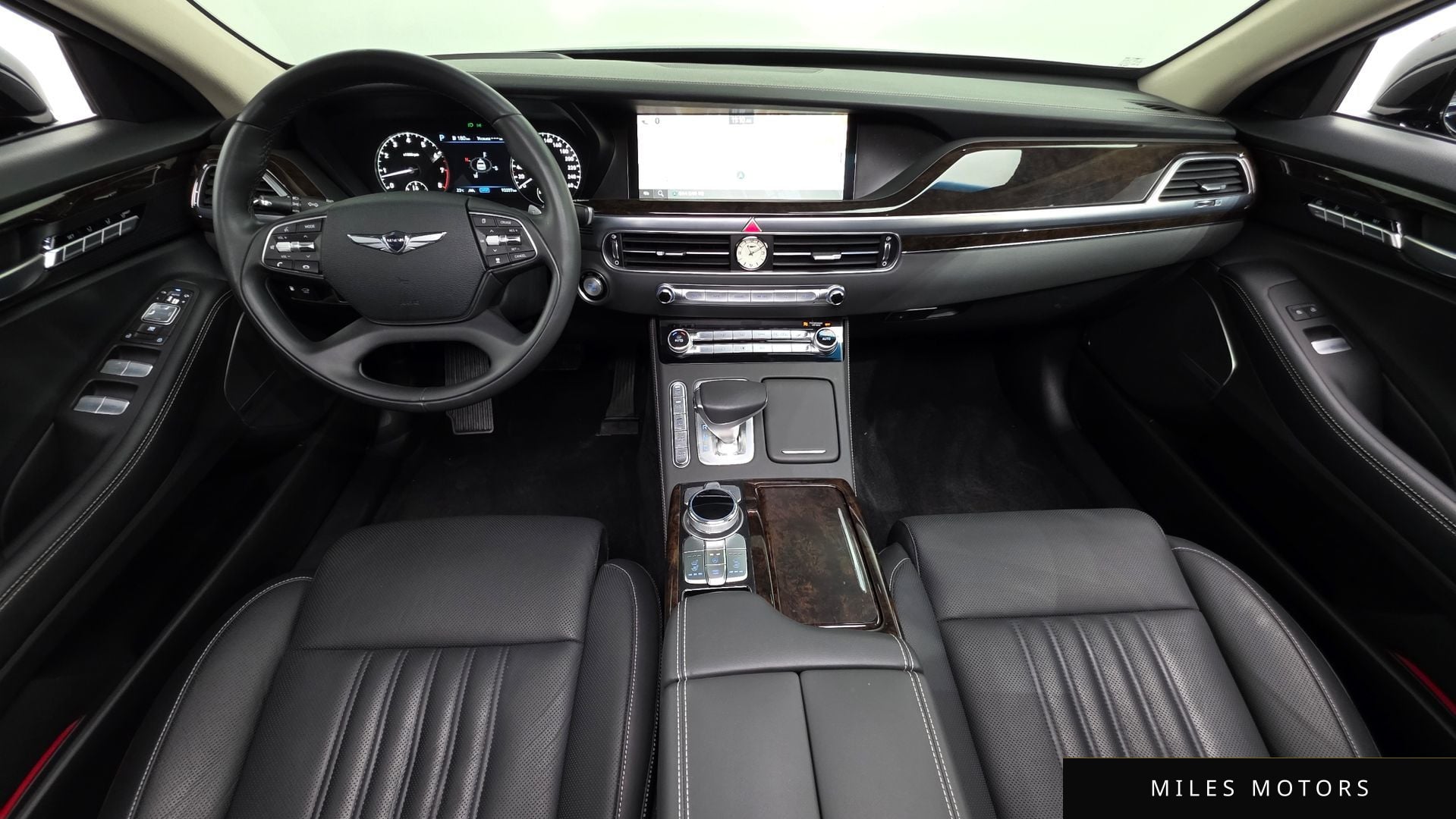 Genesis G90 2021 — миниатюра 10