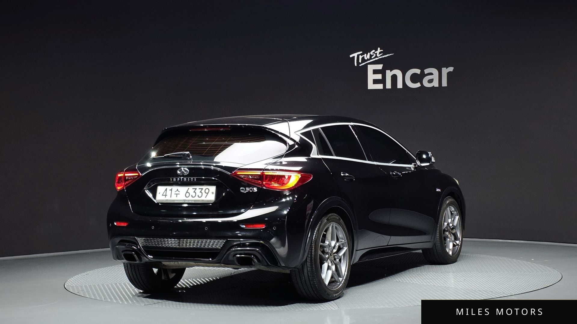 Infiniti Q30 2017 — миниатюра 2