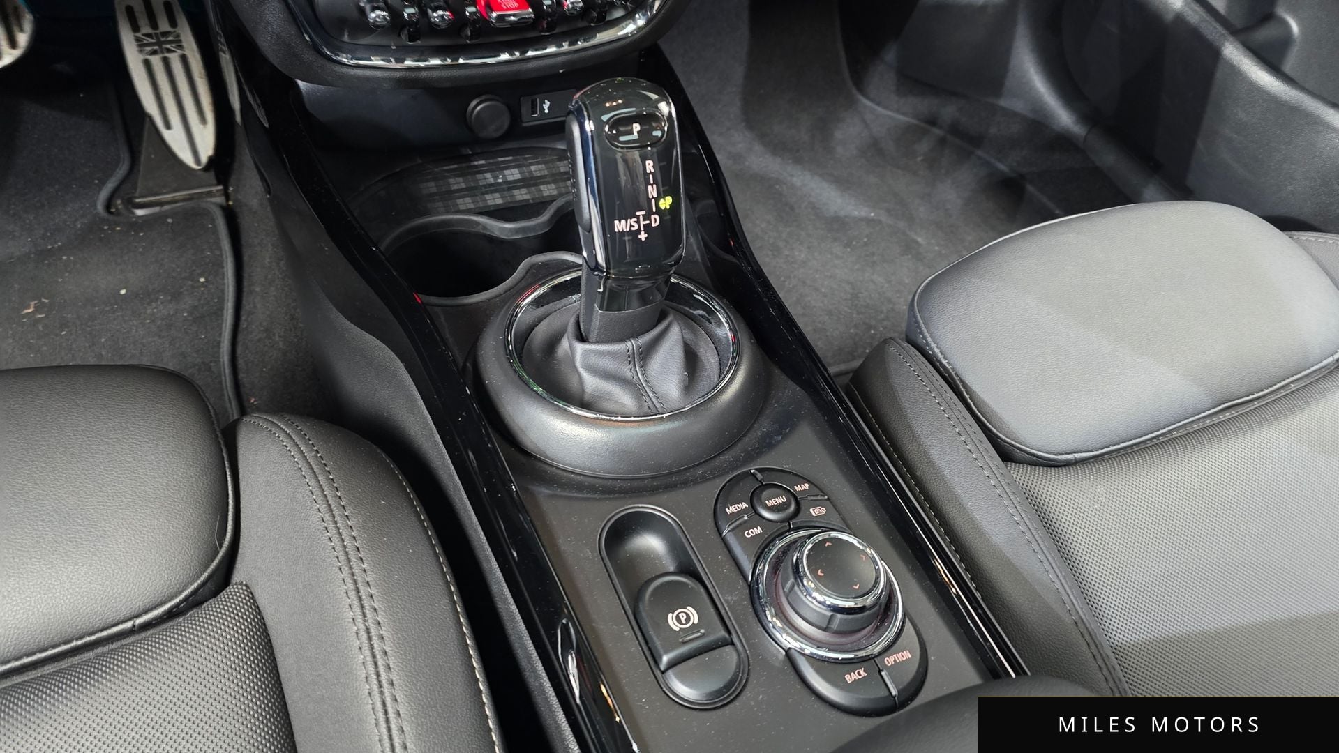 MINI Clubman 2024 — миниатюра 12
