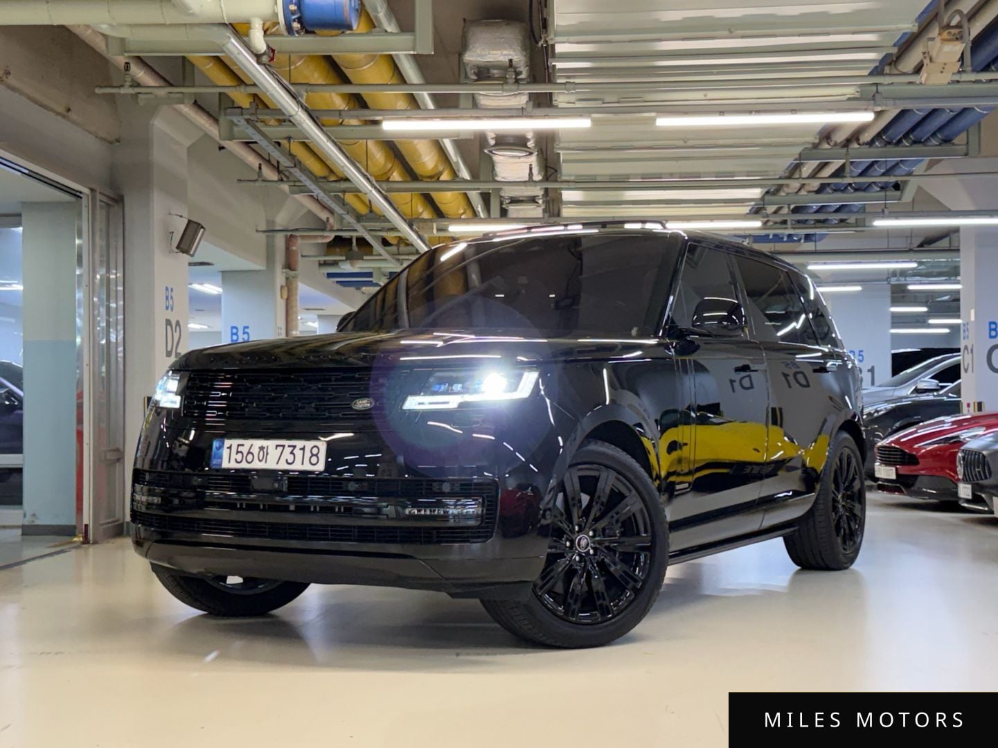 Land Rover Range Rover 2023 — фото 1 из 12