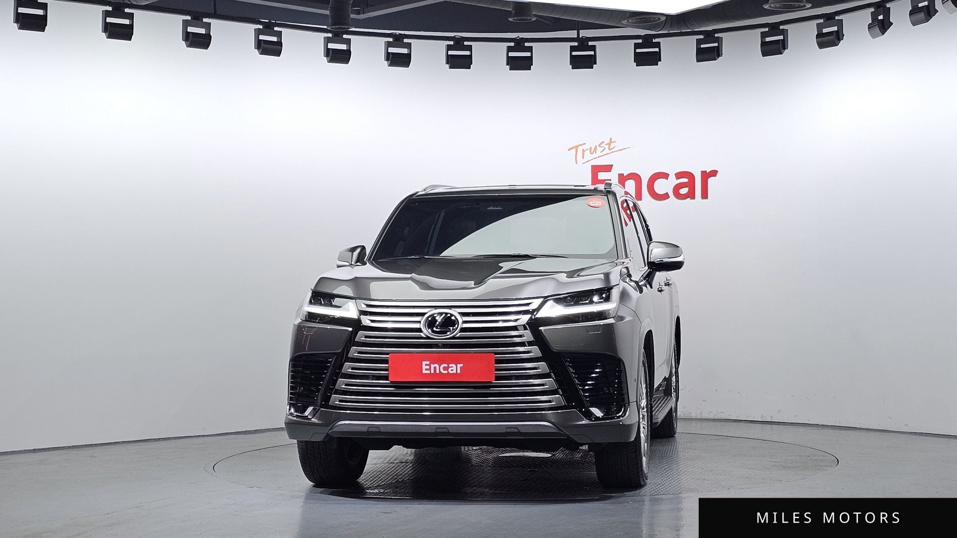 Лексус LX 2025 — миниатюра 3