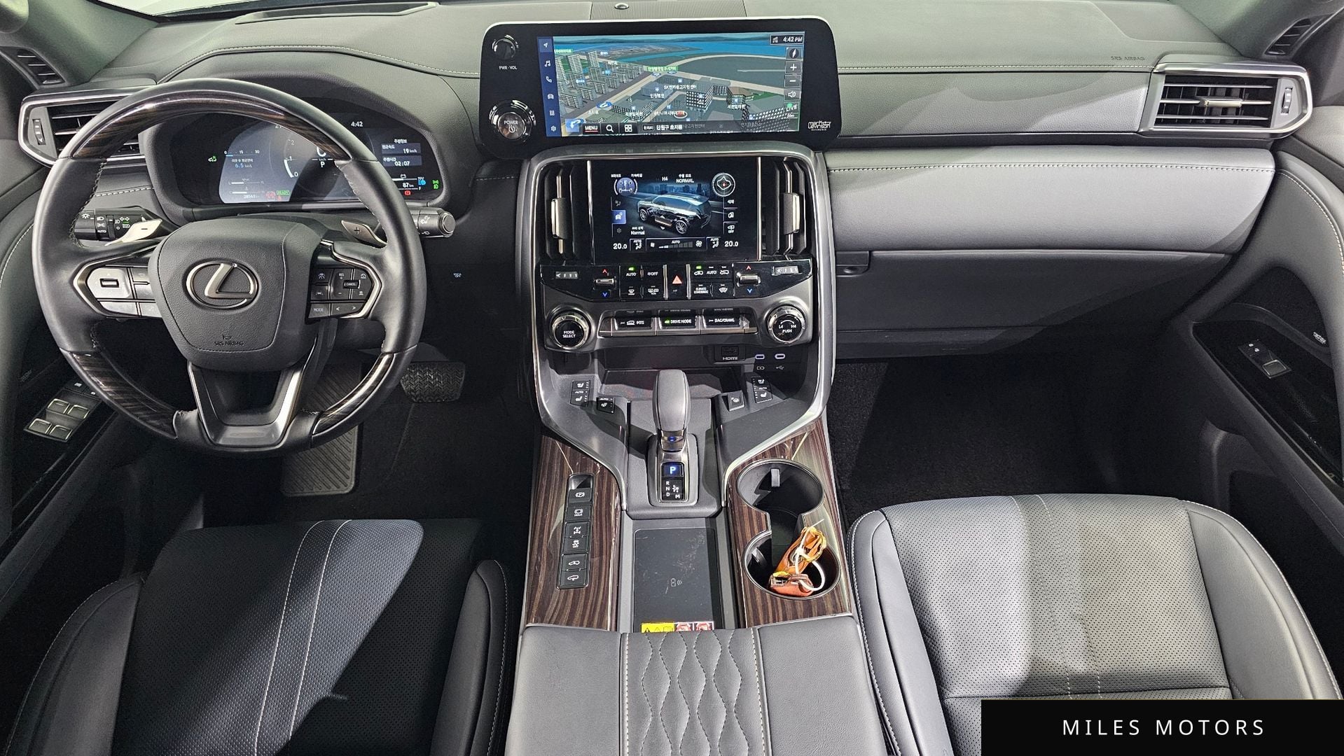 Лексус LX 2025 — миниатюра 7