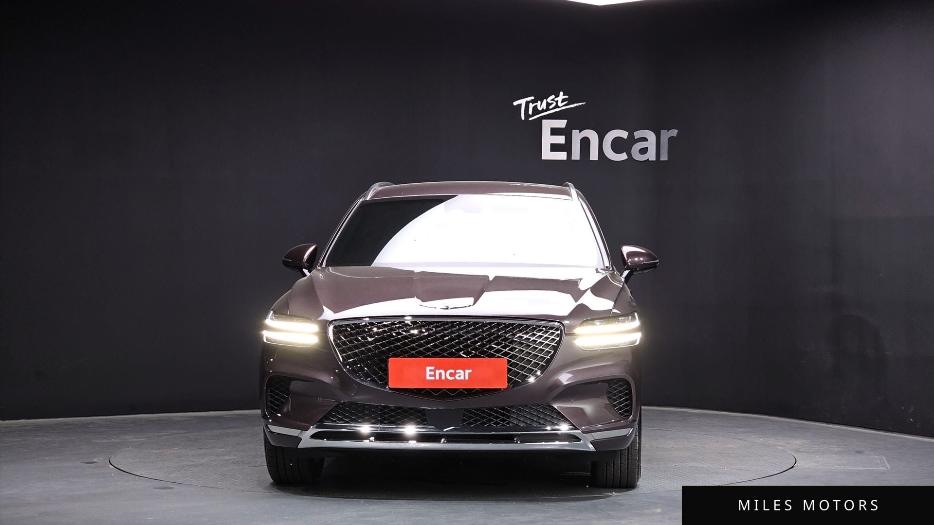 Genesis GV70 2023 — миниатюра 2