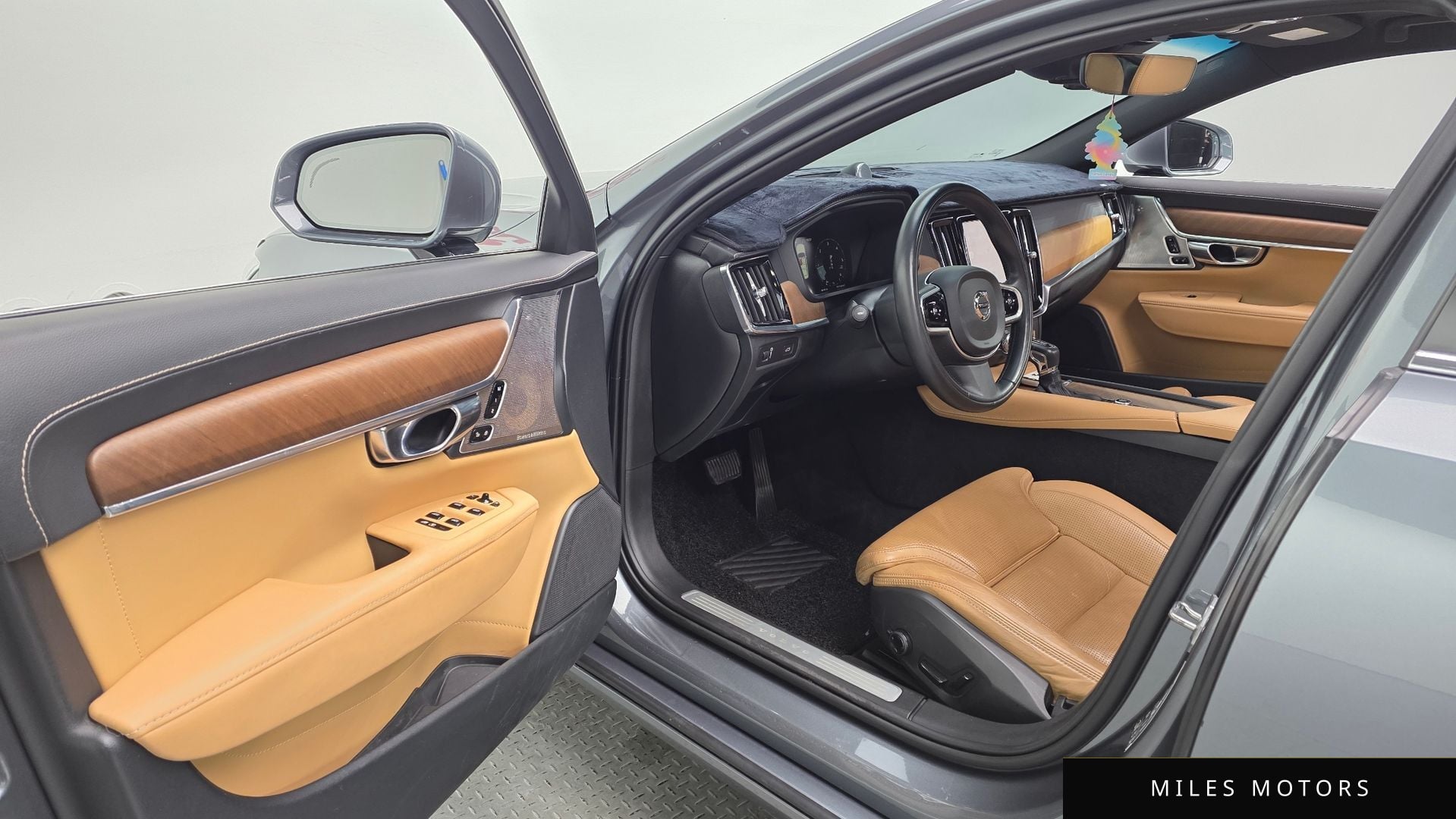 Volvo S90 2018 — миниатюра 10