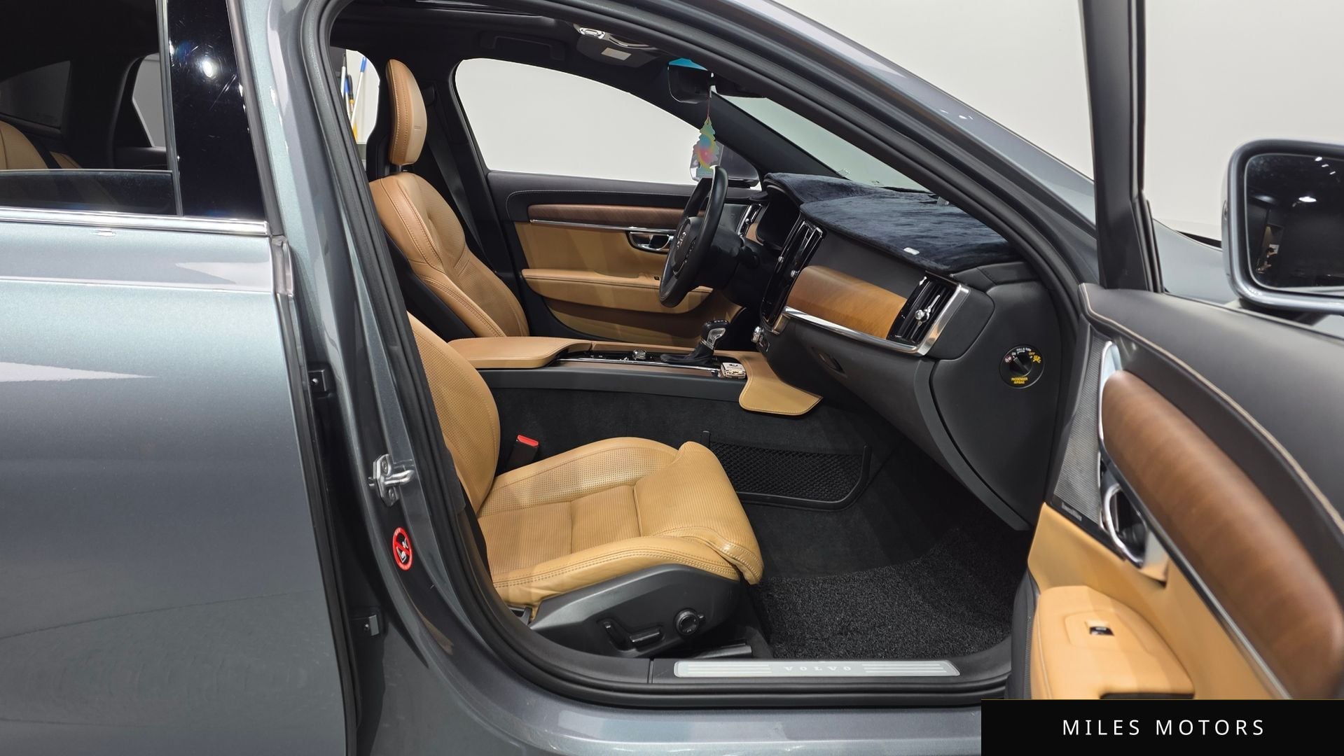 Volvo S90 2018 — миниатюра 11