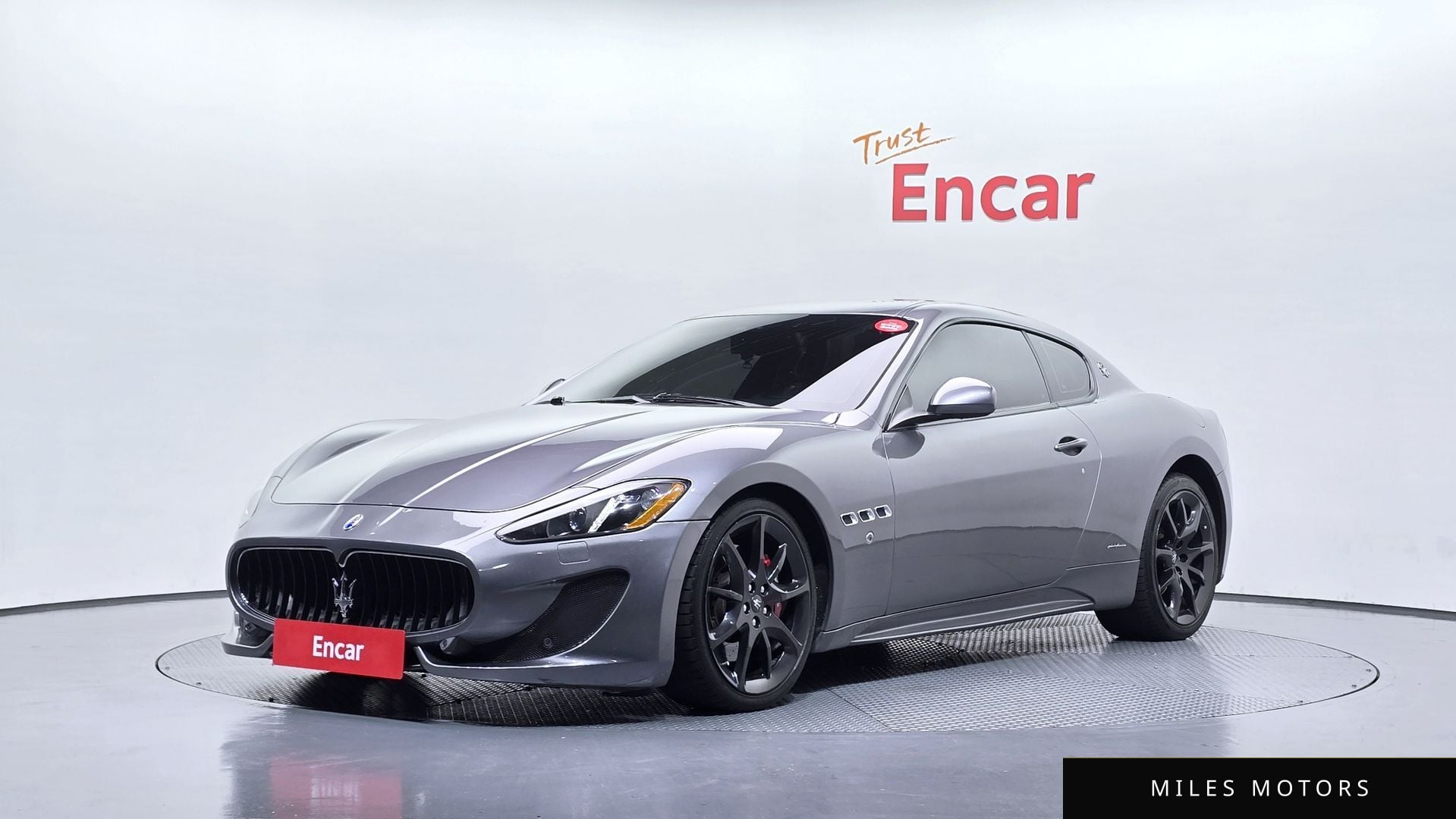 Maserati GranTurismo 2013 — фото 1 из 12