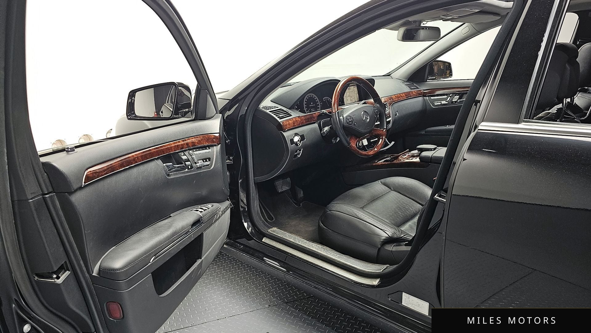 Mercedes-Benz S-Class W221 2010 — миниатюра 10