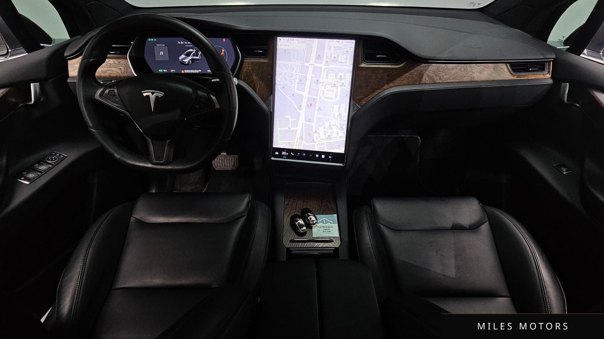 Tesla Model X 2020 — миниатюра 9