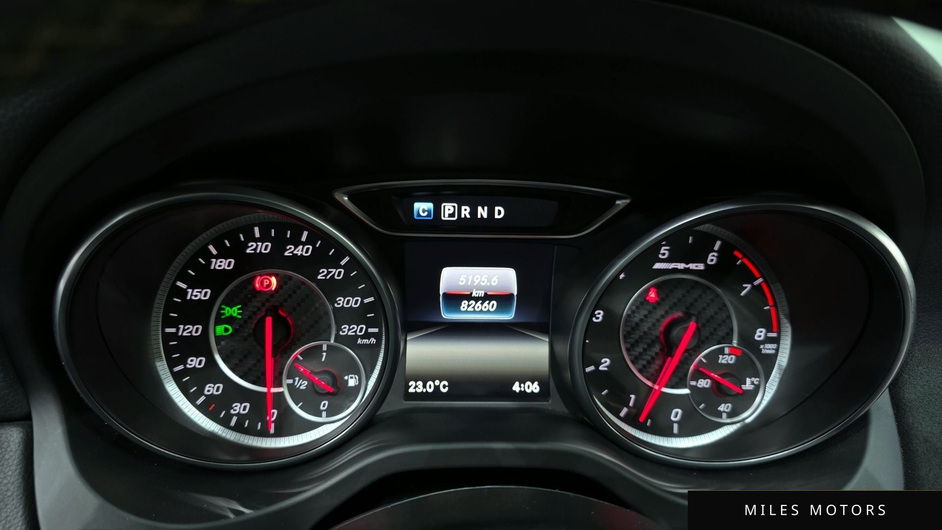 Mercedes-Benz GLA-Class X156 2018 — миниатюра 11