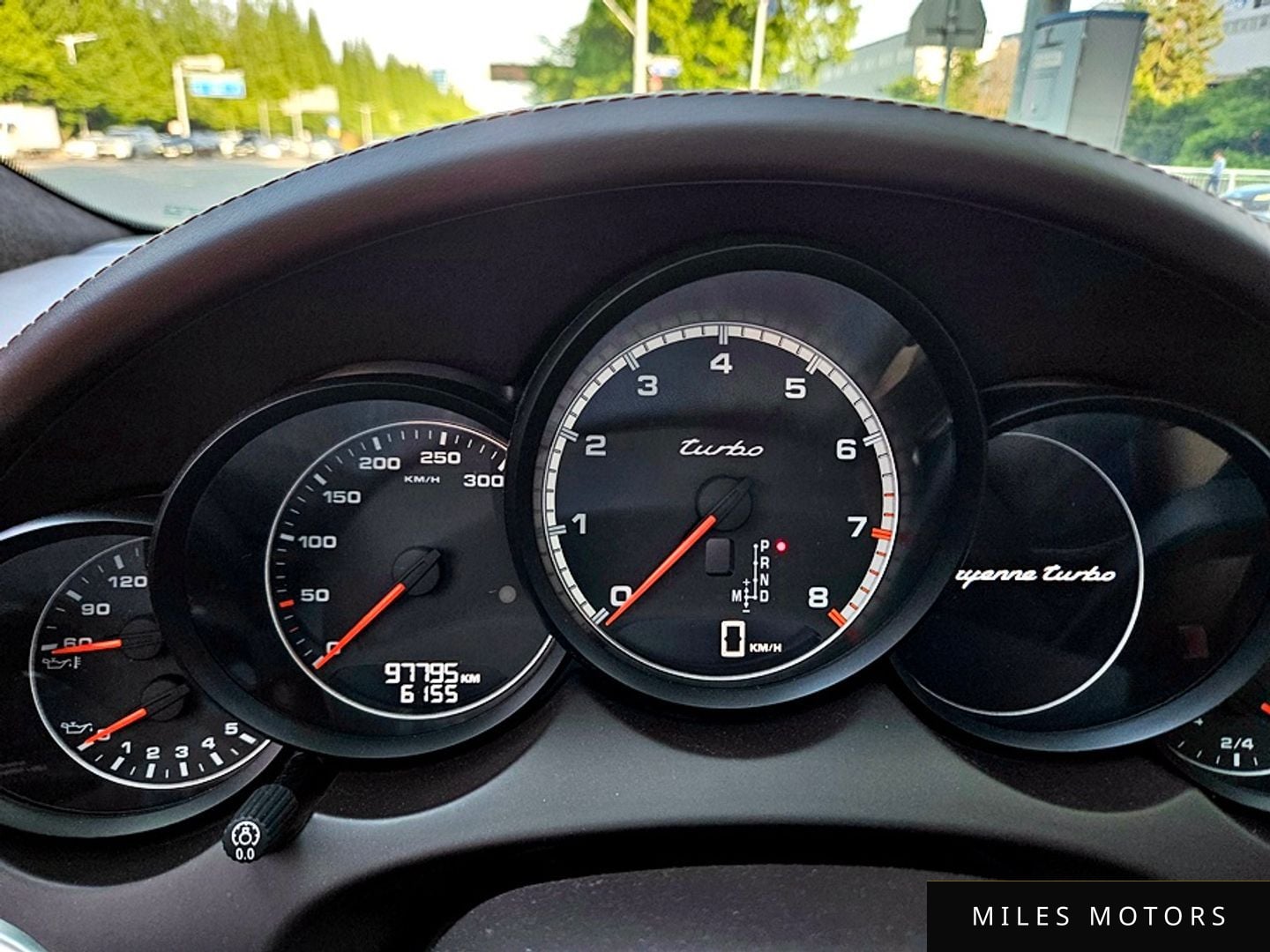 Porsche Cayenne 2011 — миниатюра 3