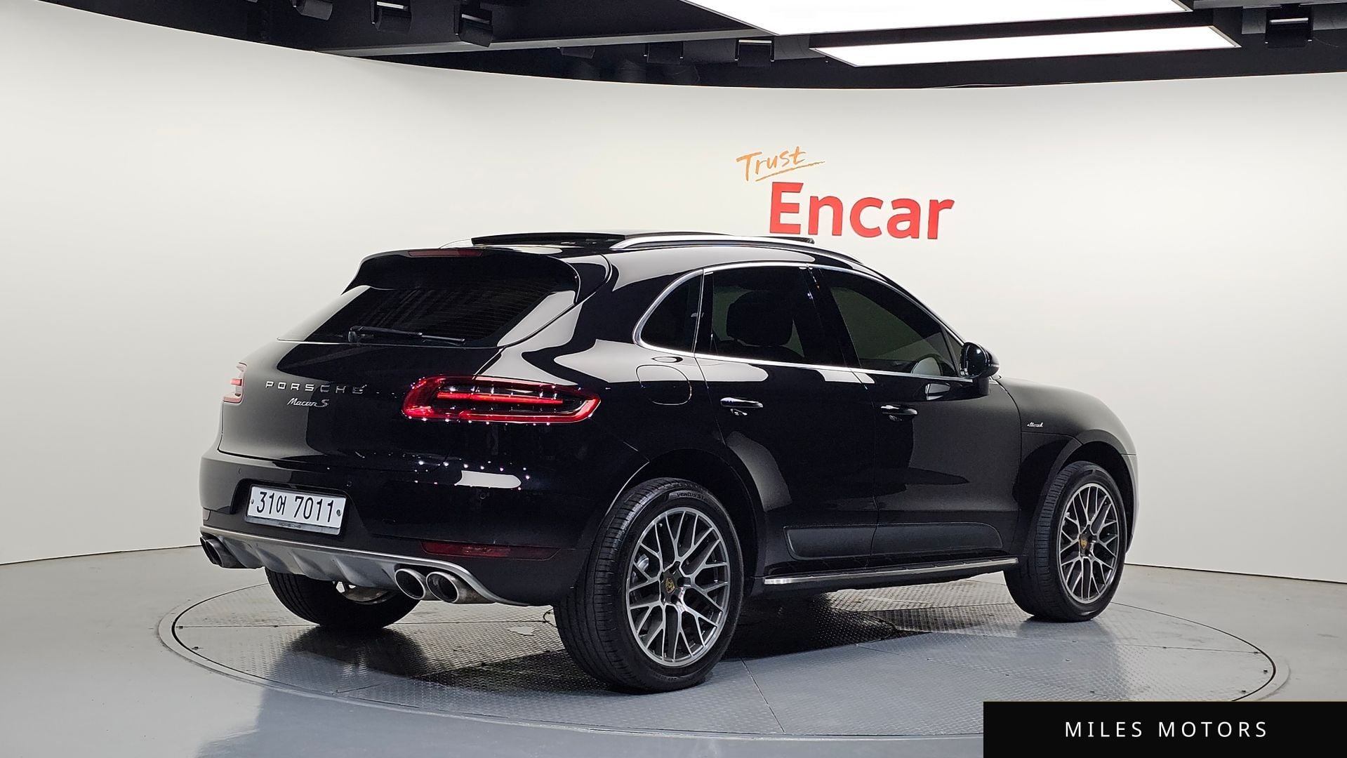 Porsche Macan 2015 — миниатюра 2