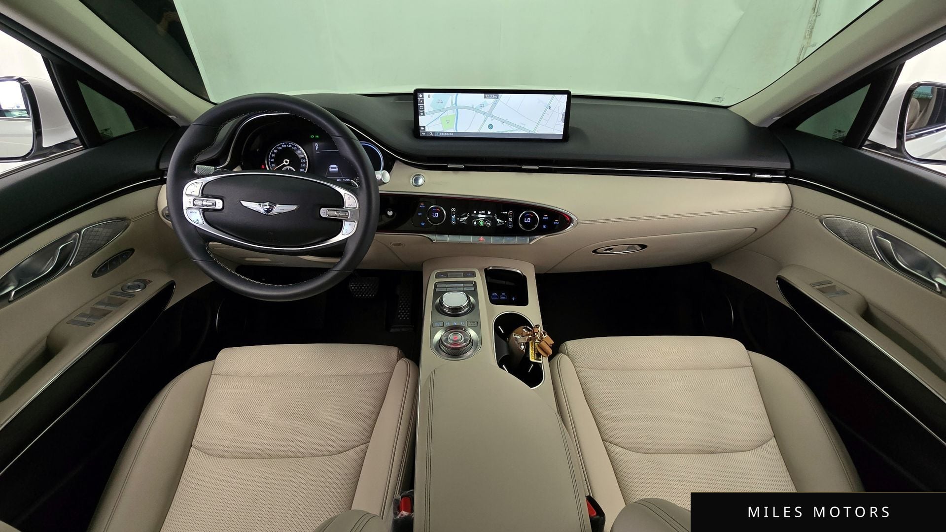 Genesis GV70 2024 — миниатюра 10