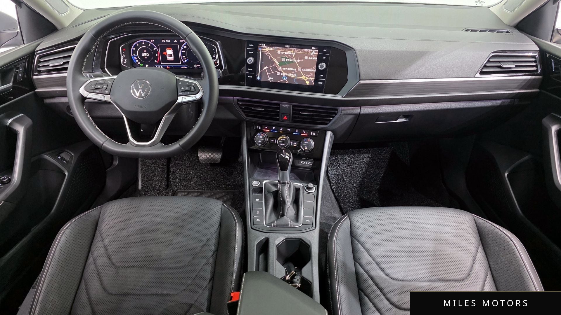 Volkswagen Jetta 2023 — миниатюра 7