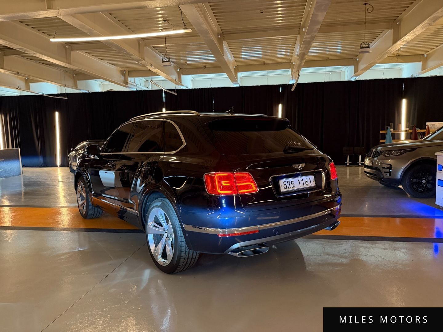 Bentley Bentayga 2018 — миниатюра 3