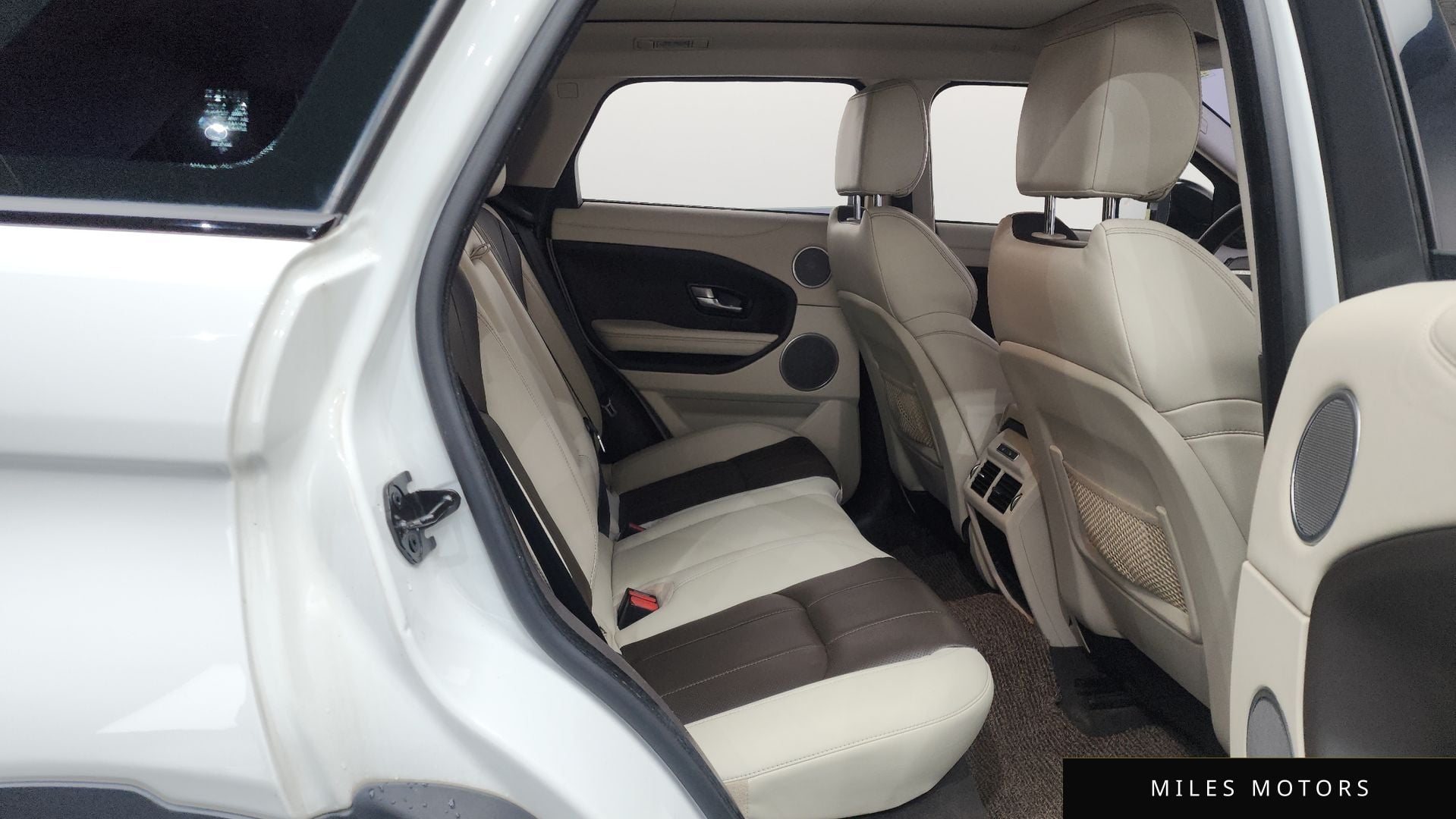 Land Rover Range Rover Evoque 2016 — миниатюра 11