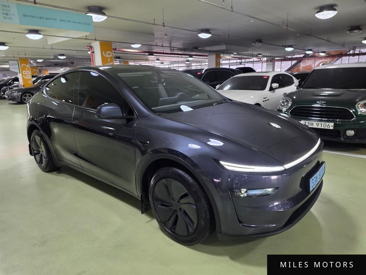 Tesla Model Y 2025 — миниатюра 4