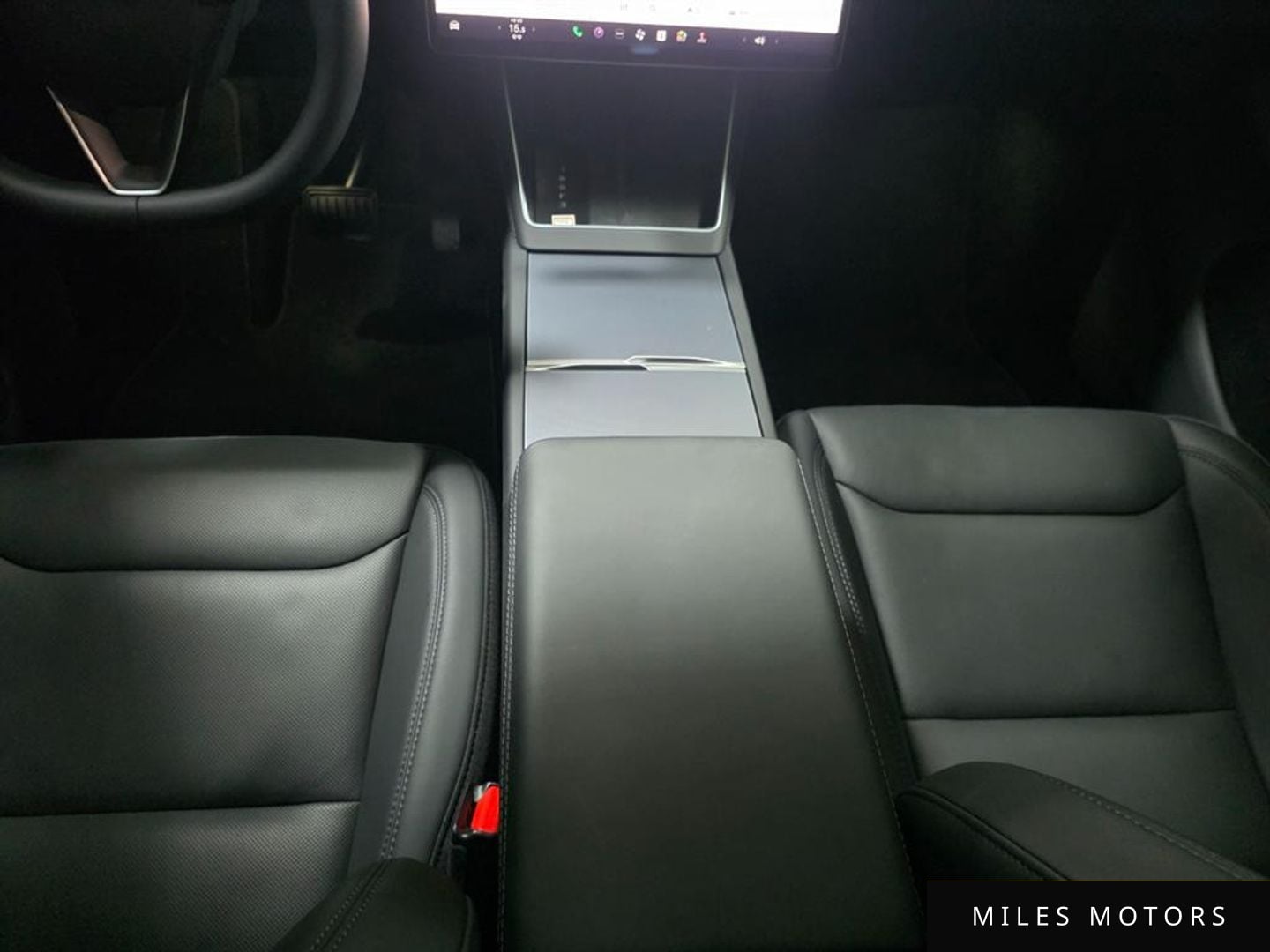 Tesla Model Y 2025 — миниатюра 12