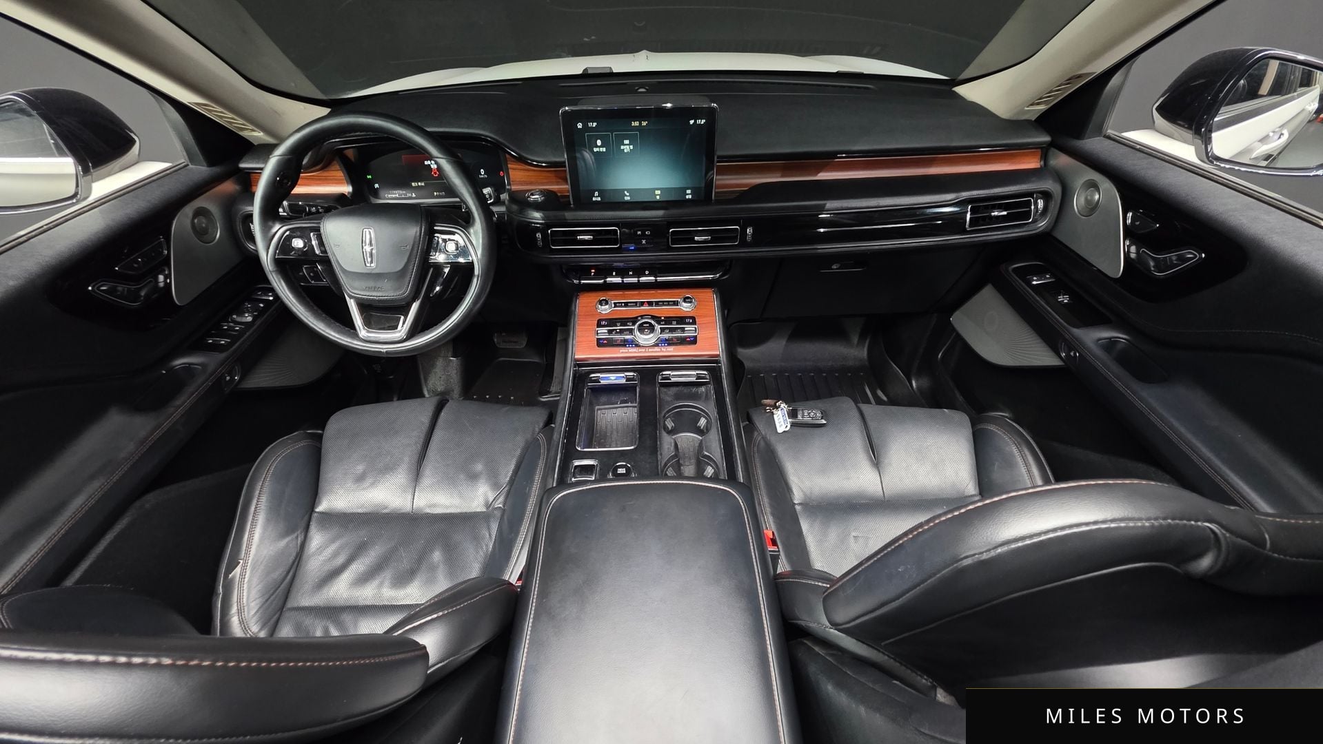 Lincoln Aviator 2020 — миниатюра 10
