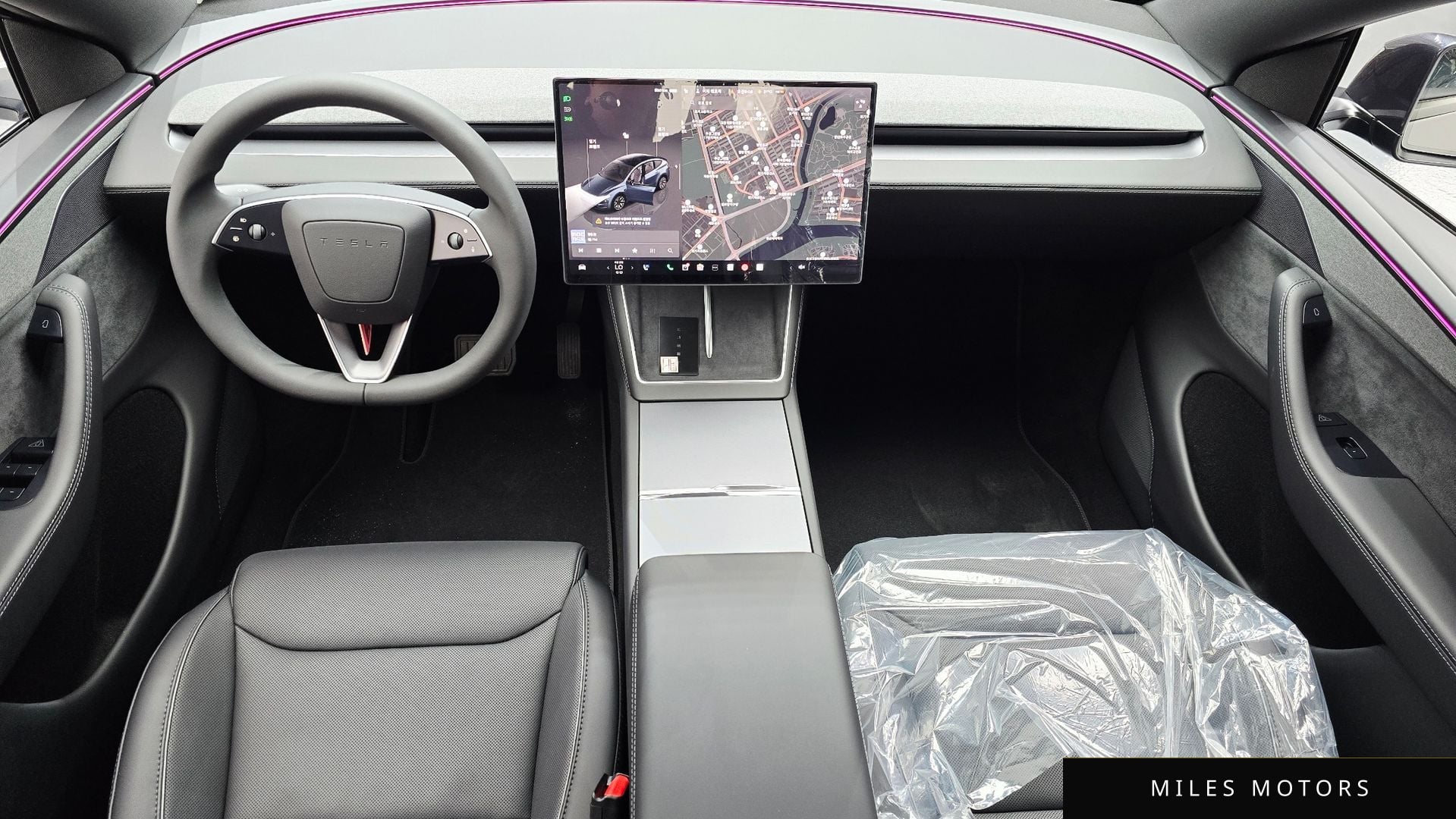 Tesla Model Y 2026 — миниатюра 10