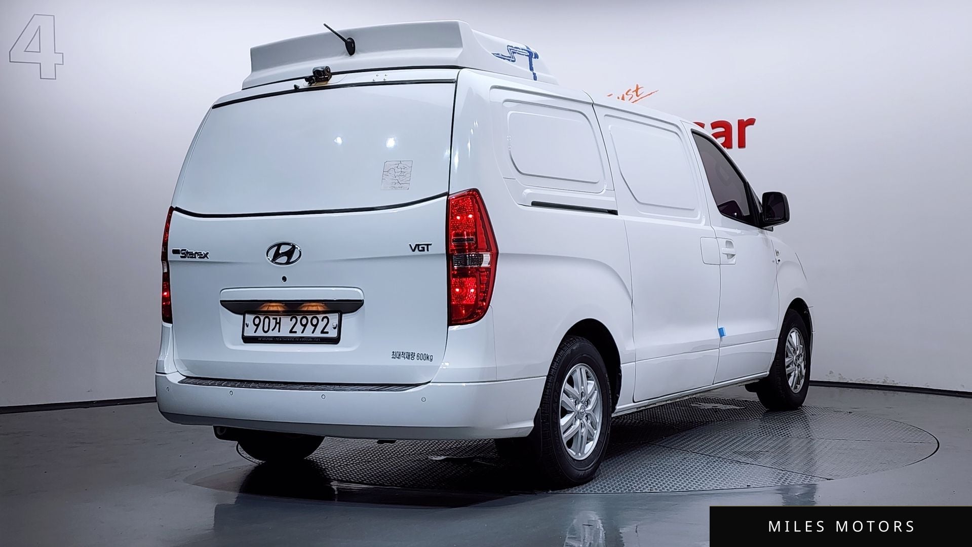 Hyundai Starex 2018 — миниатюра 2
