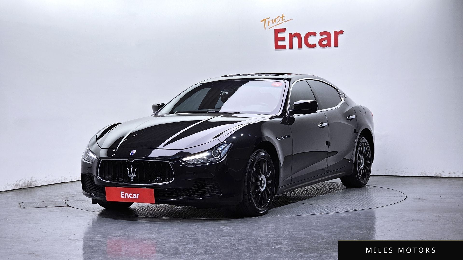 Maserati Ghibli 2015 — фото 1 из 12