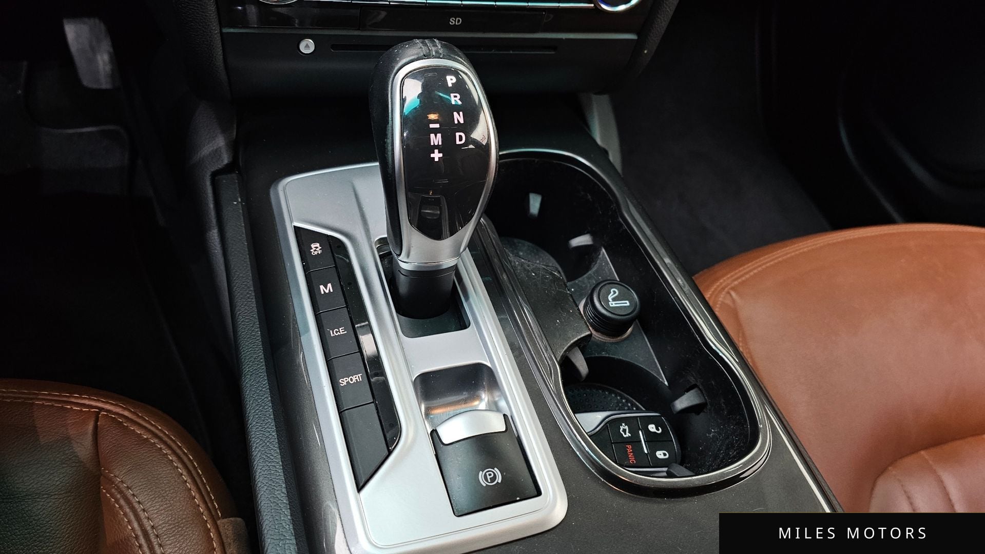 Maserati Ghibli 2015 — миниатюра 9