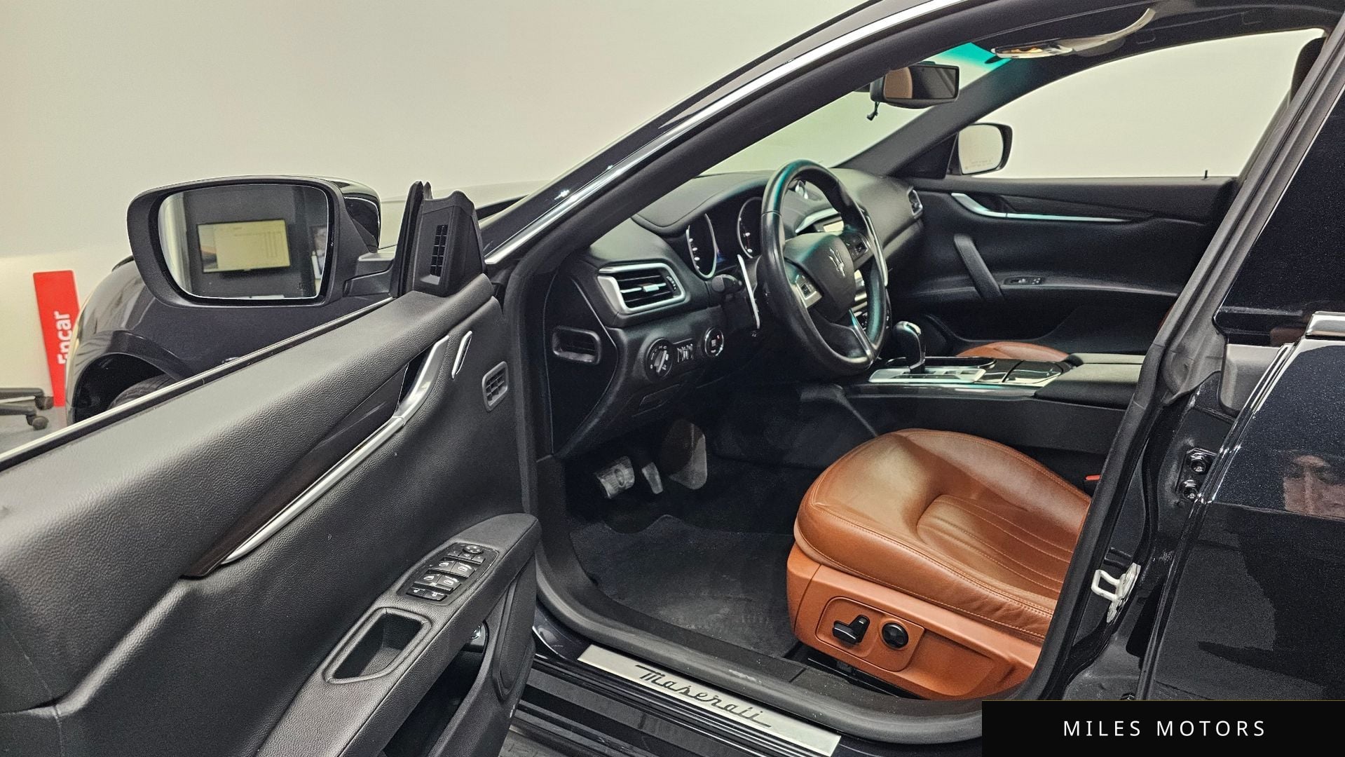 Maserati Ghibli 2015 — миниатюра 10